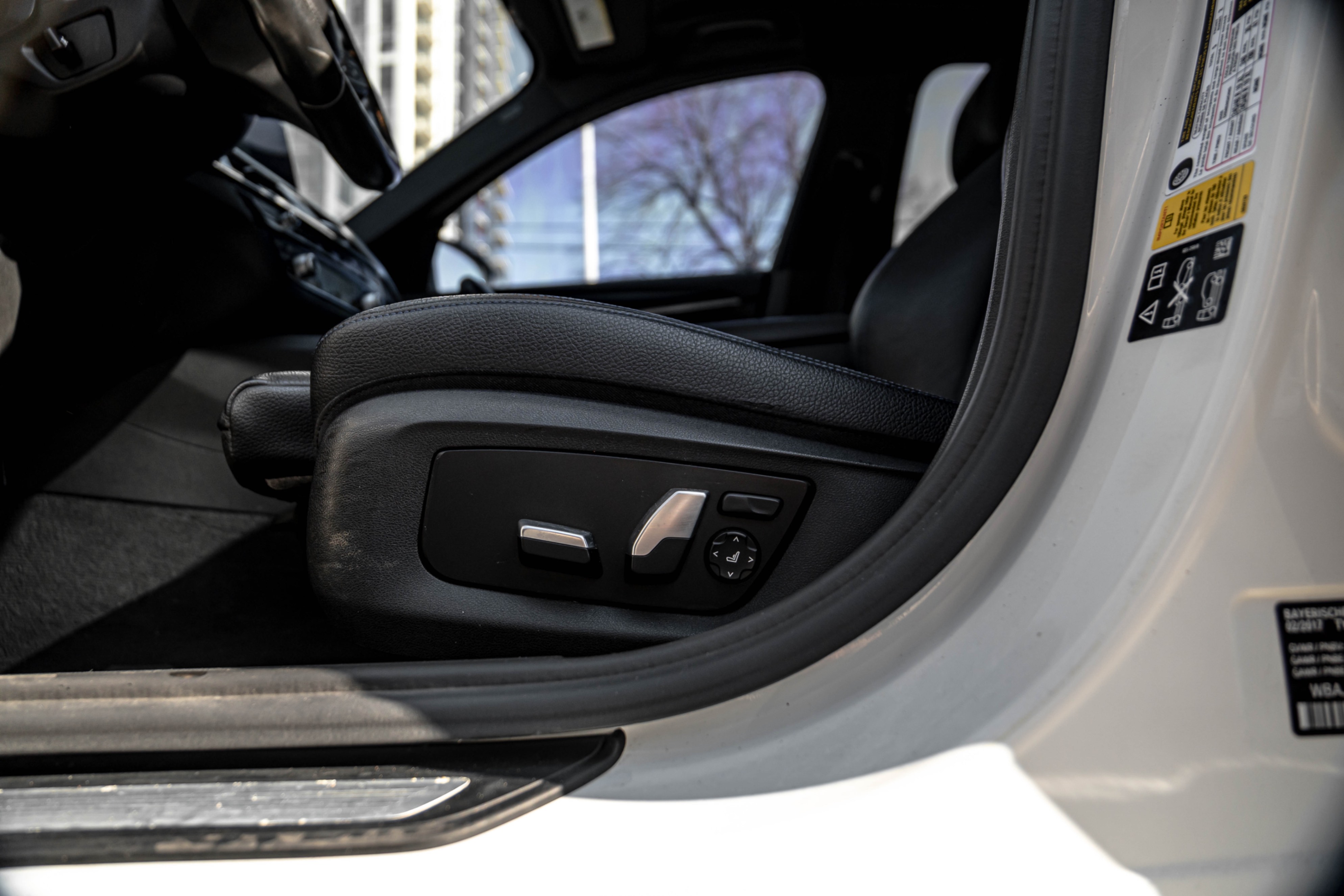 /ontarioqualitymotorsetobicoke/2017-BMW-5Series-3098615476131805.jpg