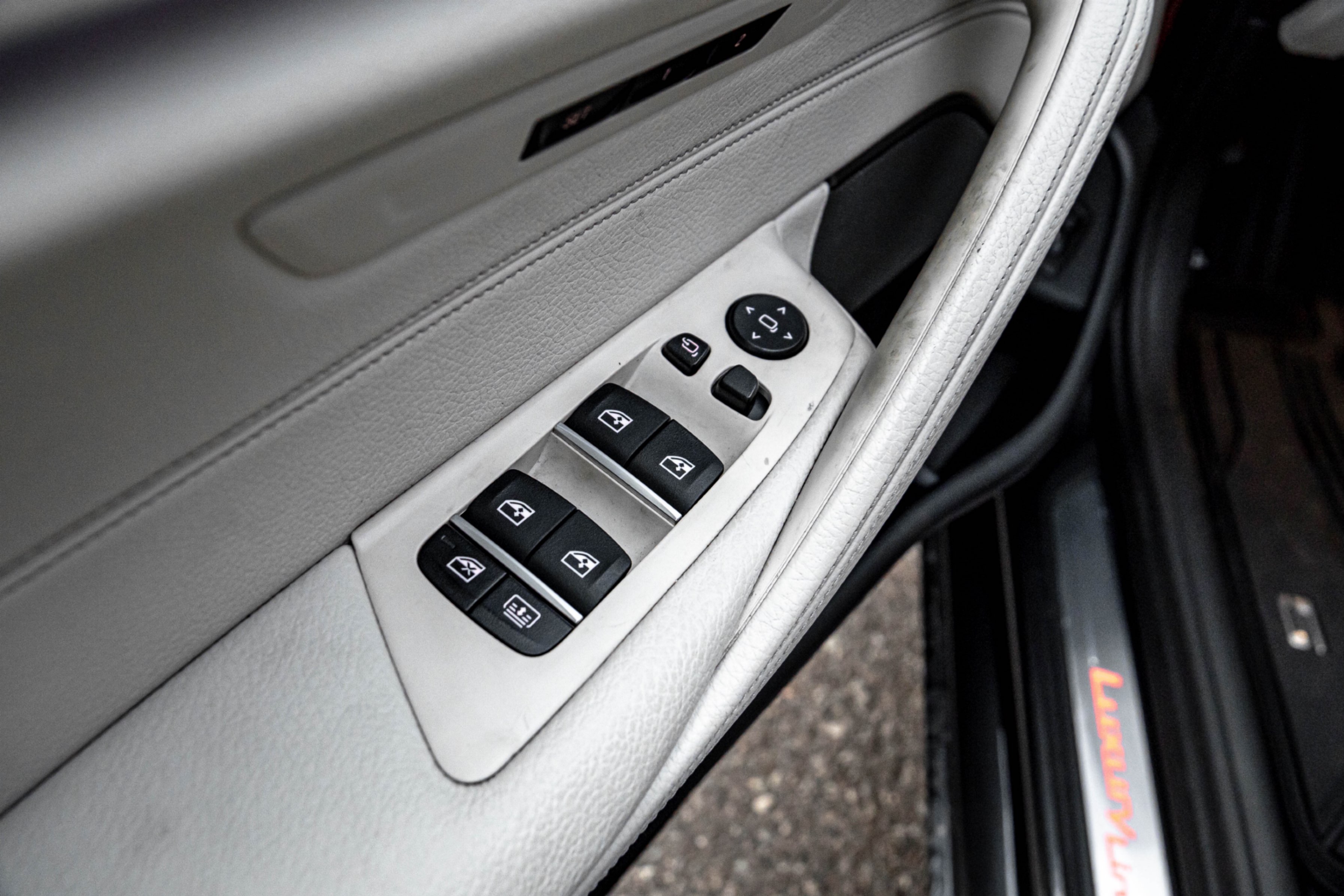 /ontarioqualitymotorsetobicoke/2017-BMW-5Series-48338835887393383.jpg