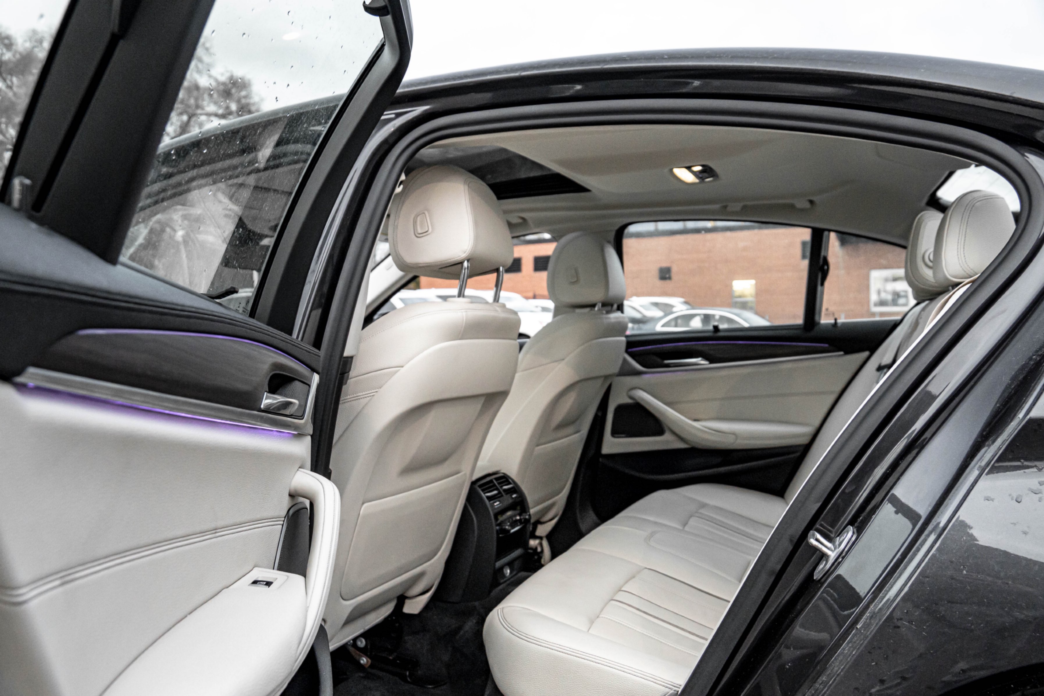/ontarioqualitymotorsetobicoke/2017-BMW-5Series-6420772425368466.jpg