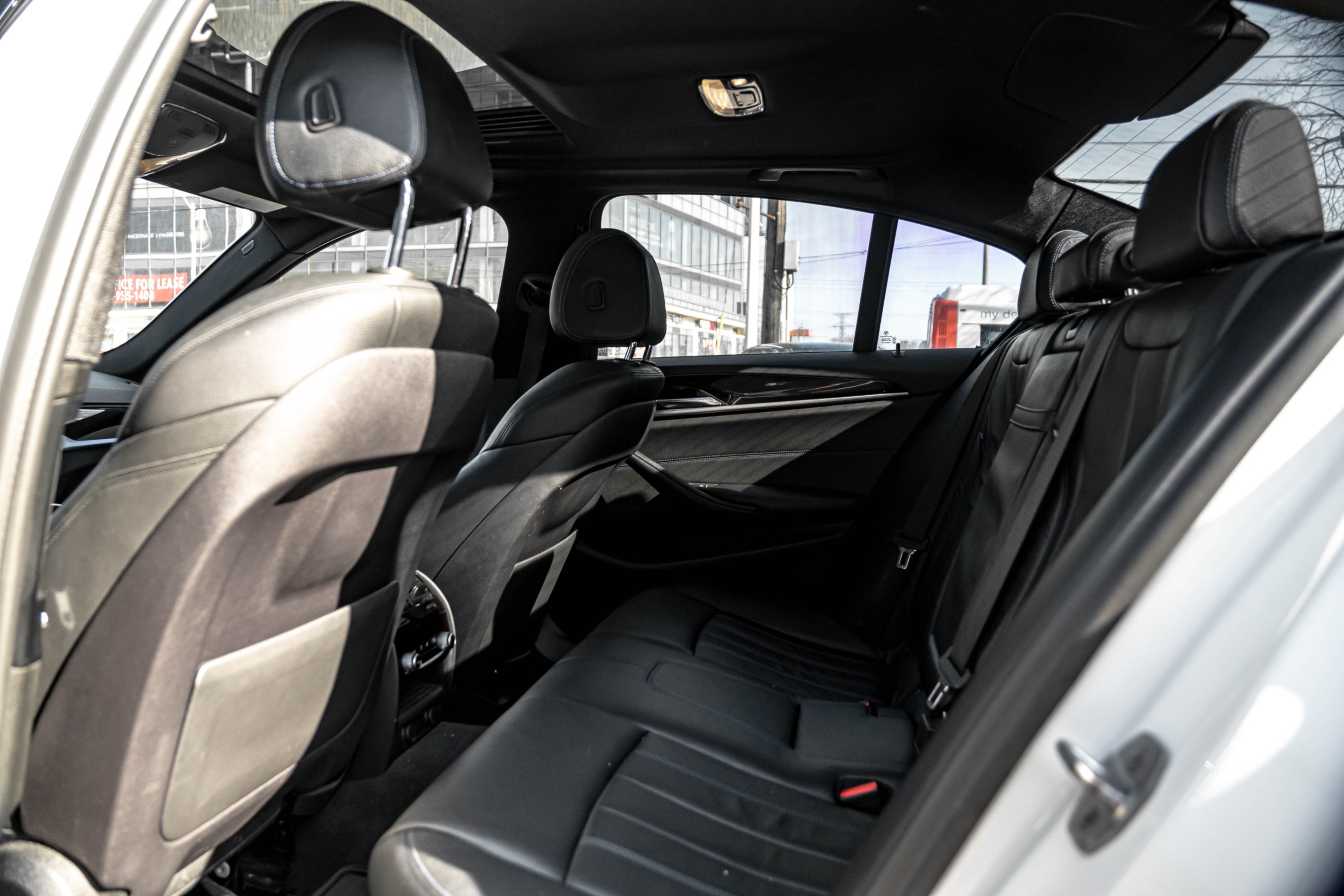 /ontarioqualitymotorsetobicoke/2017-BMW-5Series-7443434765801853.jpg