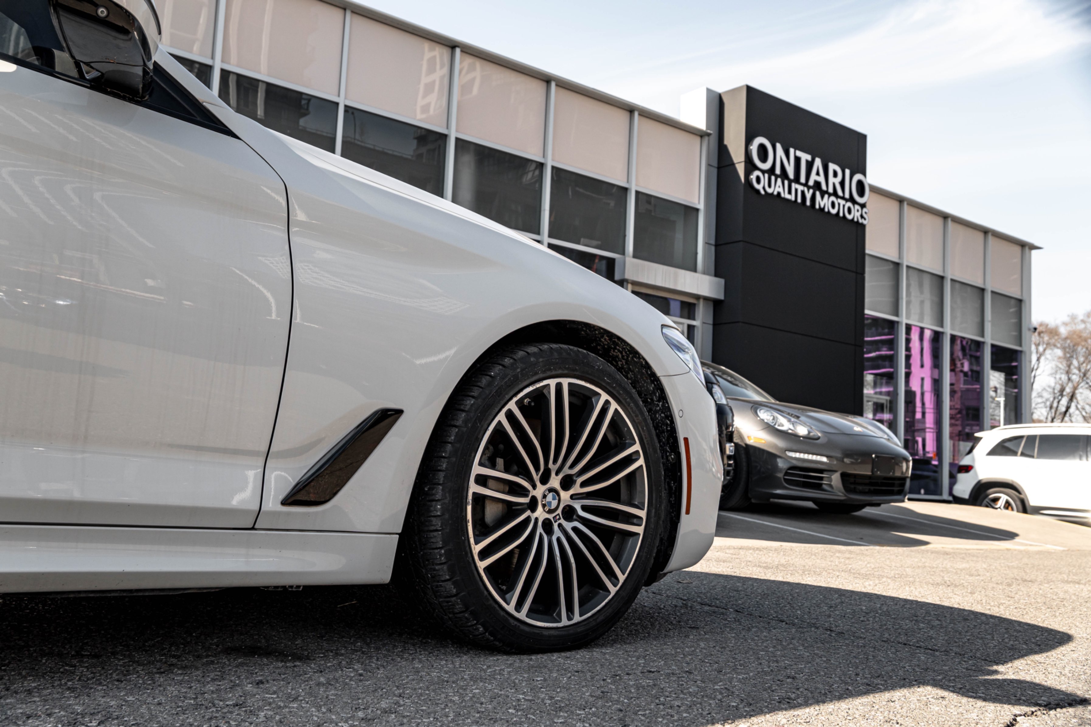 /ontarioqualitymotorsetobicoke/2017-BMW-5Series-8434103971227707.jpg
