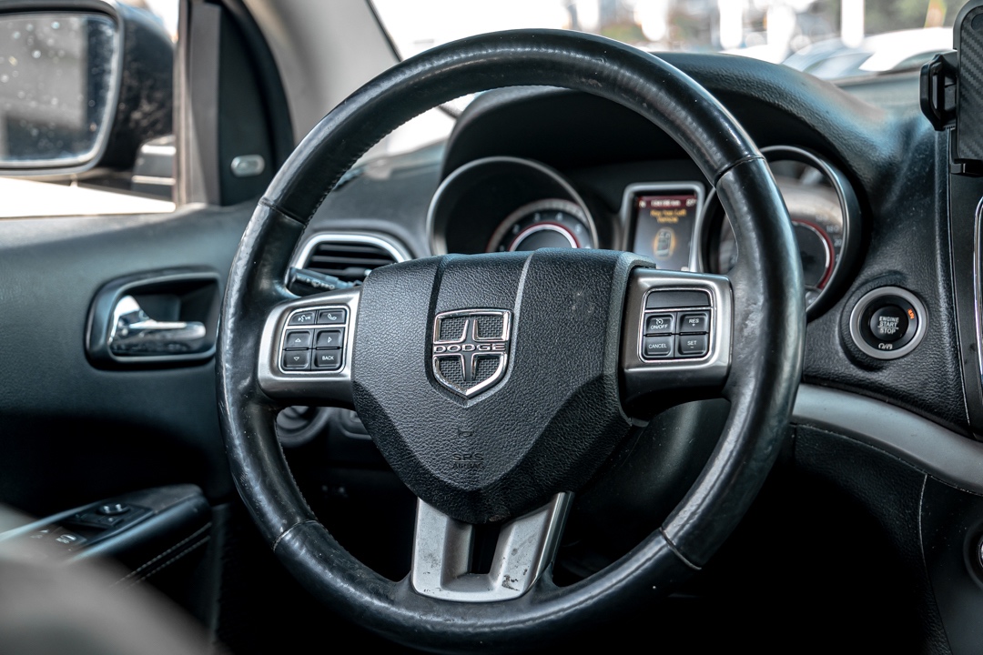/ontarioqualitymotorsetobicoke/2017-Dodge-Journey-15815874682486086.jpg