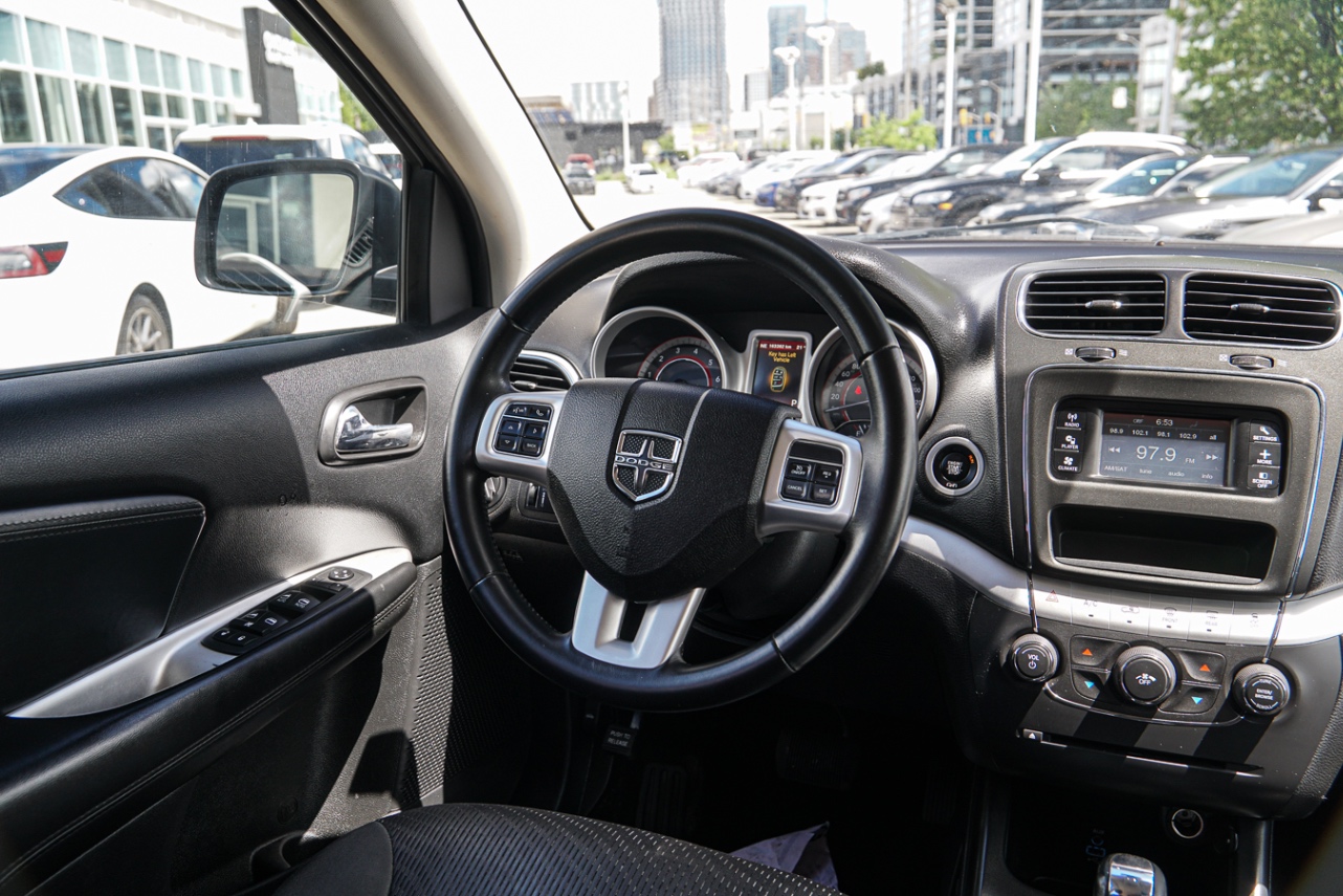 /ontarioqualitymotorsetobicoke/2017-Dodge-Journey-2587798045618406.jpg