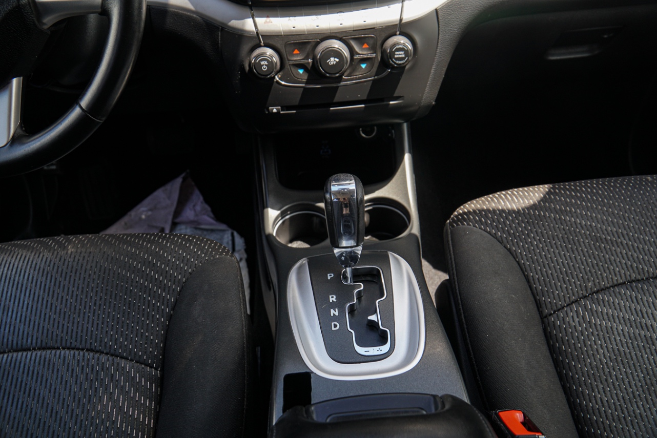 /ontarioqualitymotorsetobicoke/2017-Dodge-Journey-7316148003531371.jpg