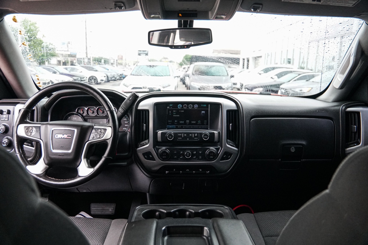 /ontarioqualitymotorsetobicoke/2017-GMC-Sierra1500-6821402223000916.jpg