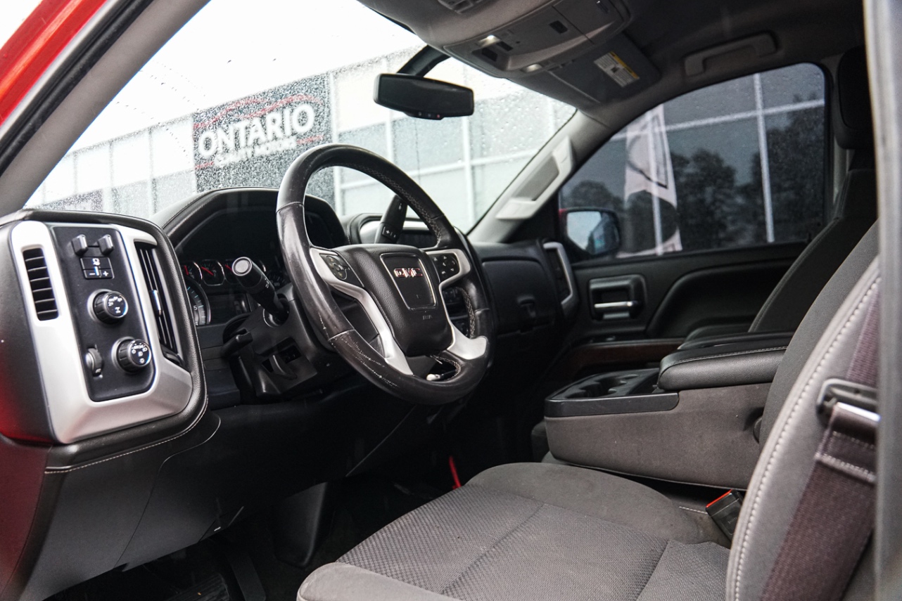 /ontarioqualitymotorsetobicoke/2017-GMC-Sierra1500-898885352201011.jpg