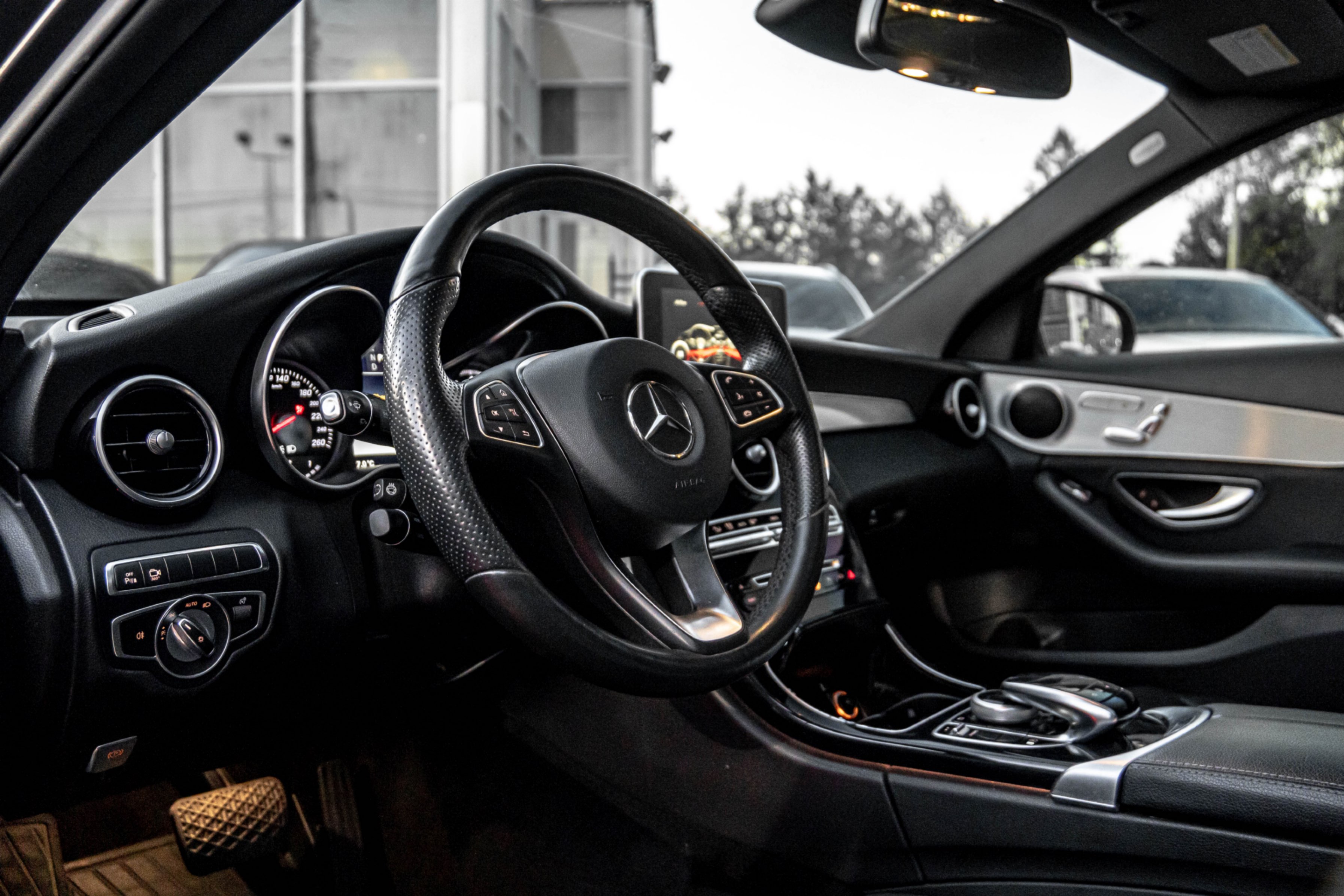/ontarioqualitymotorsetobicoke/2017-Mercedes-Benz-C-Class-16899799201840193.jpg