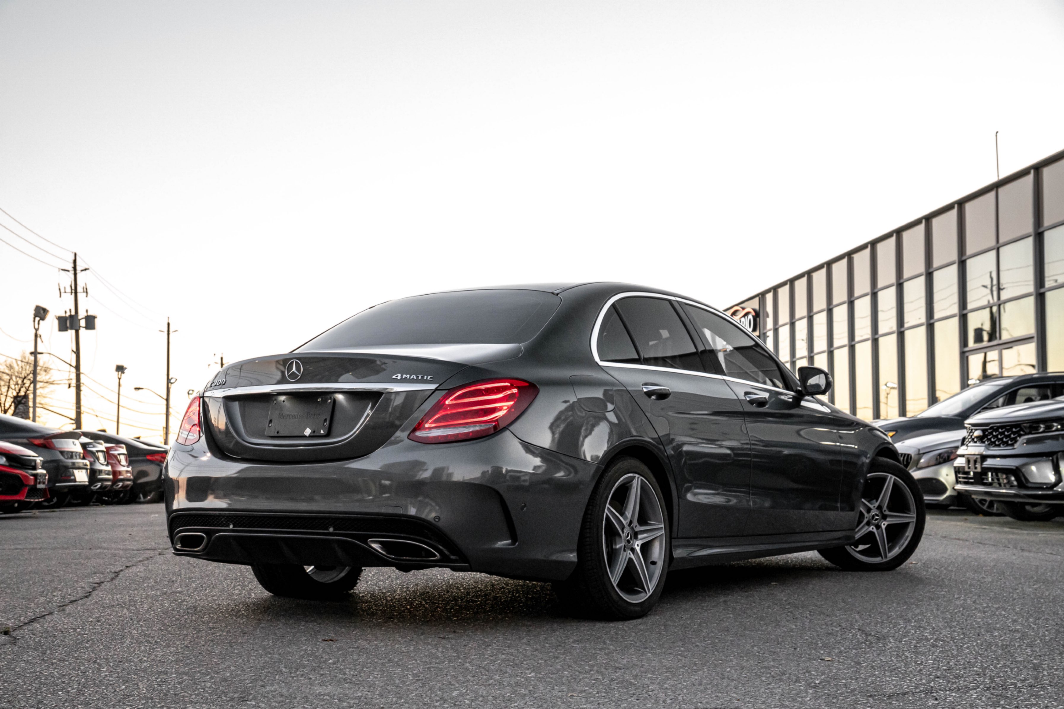 /ontarioqualitymotorsetobicoke/2017-Mercedes-Benz-C-Class-8403365084759691.jpg