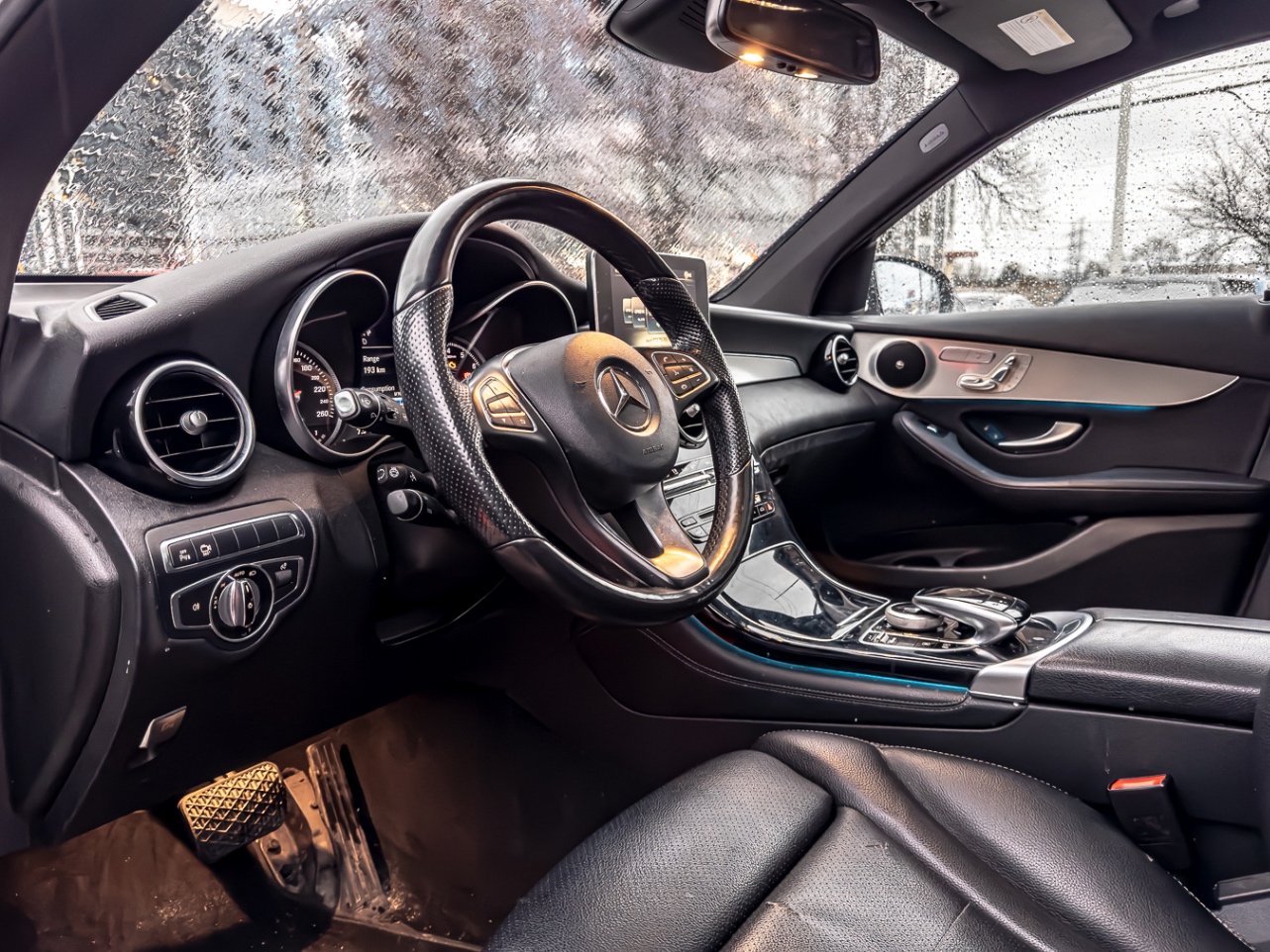 /ontarioqualitymotorsetobicoke/2017-Mercedes-Benz-GLC-Class-3403657898605401.jpg