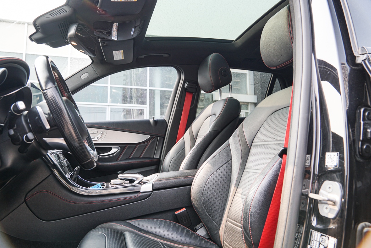 /ontarioqualitymotorsetobicoke/2017-Mercedes-Benz-GLC-Class-889383896750759.jpg
