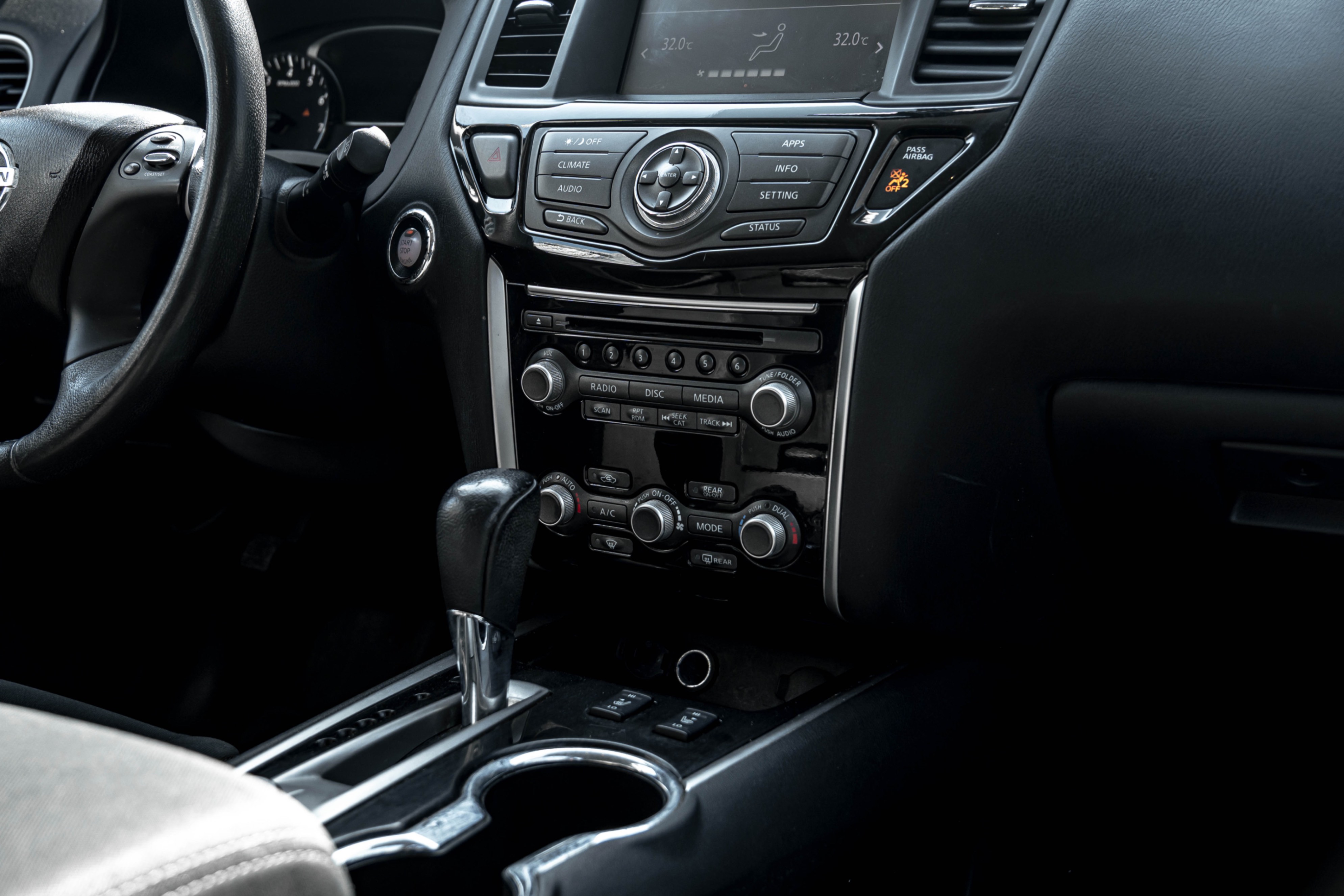 /ontarioqualitymotorsetobicoke/2017-Nissan-Pathfinder-8538688476066512.jpg