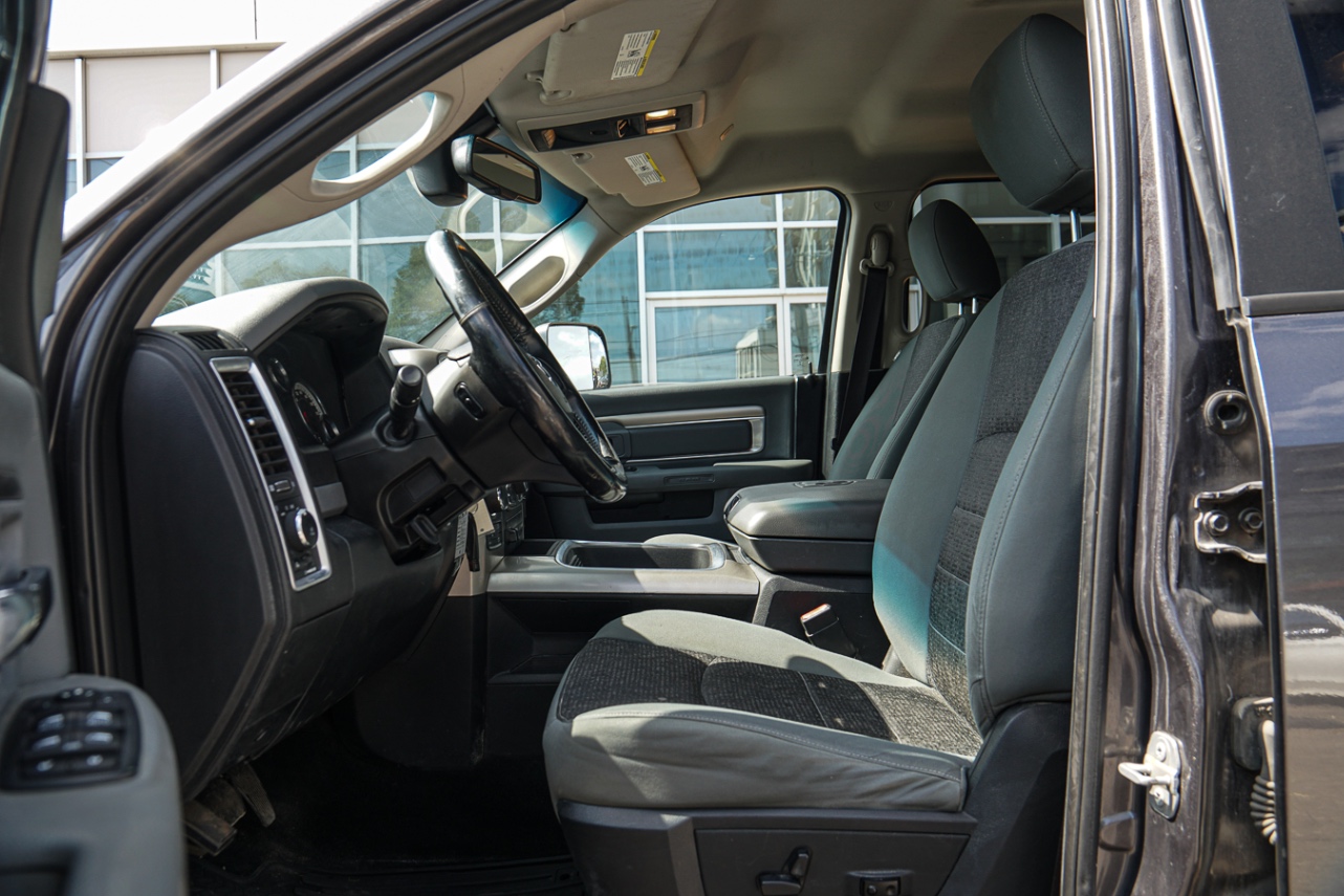 /ontarioqualitymotorsetobicoke/2017-Ram-1500-7135153999743049.jpg