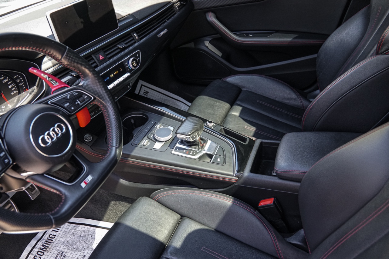 /ontarioqualitymotorsetobicoke/2018-Audi-A4-49982710905544003.jpg