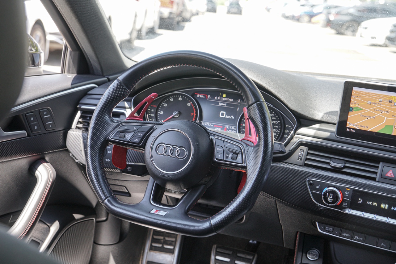 /ontarioqualitymotorsetobicoke/2018-Audi-A4-5056901993478469.jpg