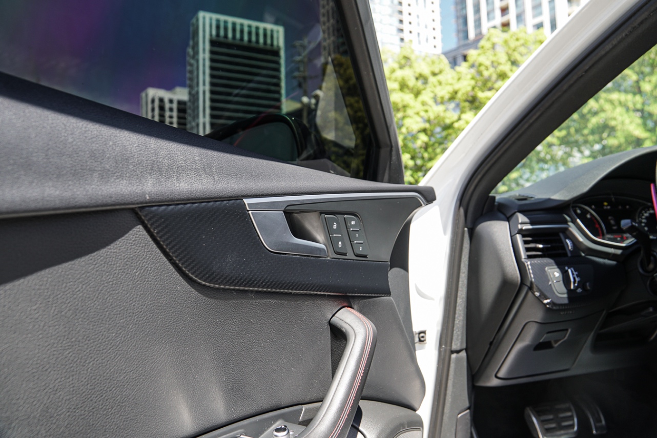 /ontarioqualitymotorsetobicoke/2018-Audi-A4-692502645748351.jpg
