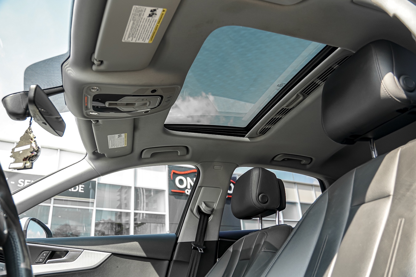 /ontarioqualitymotorsetobicoke/2018-Audi-A4-815099604809518.jpg