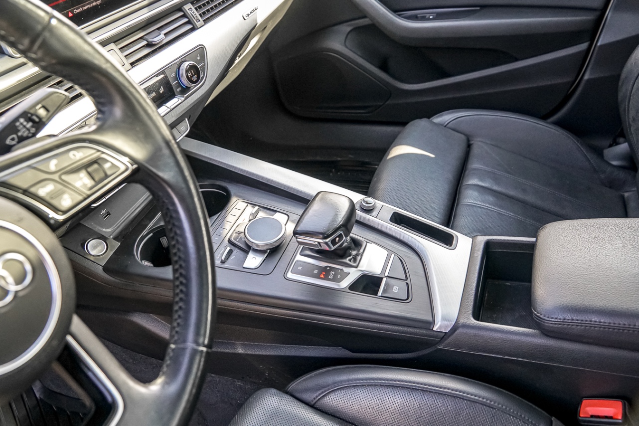 /ontarioqualitymotorsetobicoke/2018-Audi-A5Sportback-10994277669659236.jpg