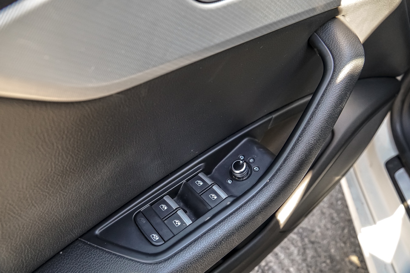 /ontarioqualitymotorsetobicoke/2018-Audi-A5Sportback-5698811428130046.jpg