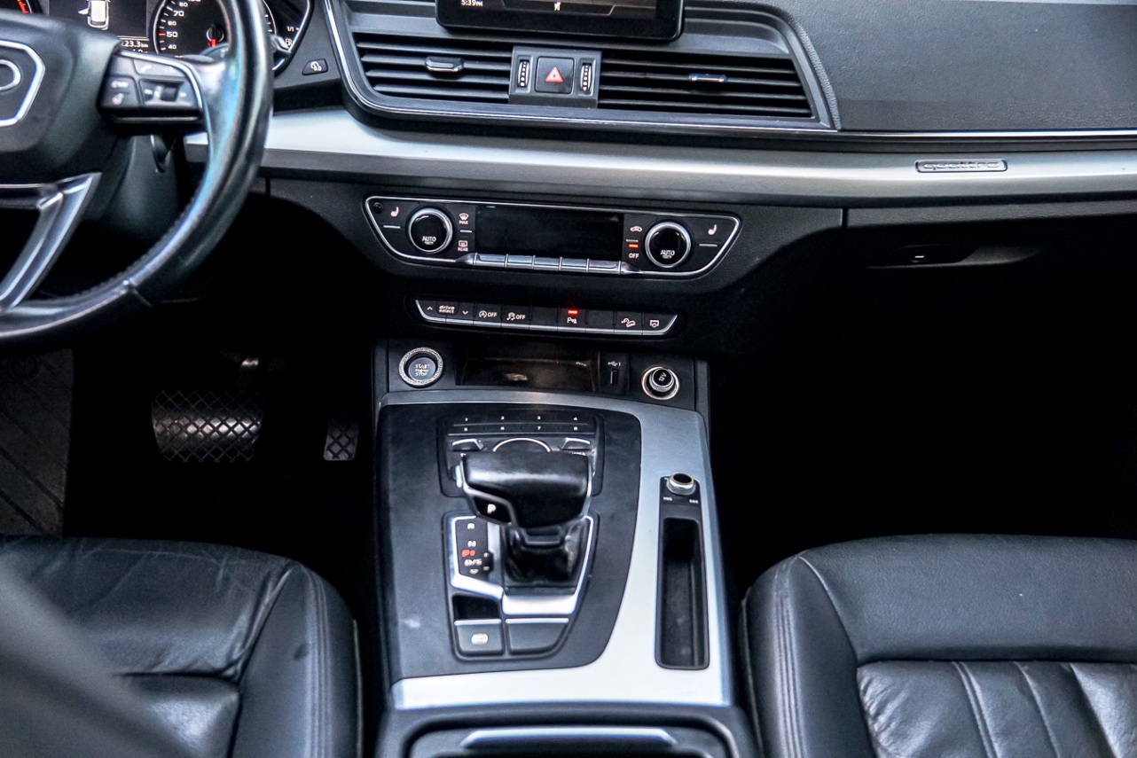 /ontarioqualitymotorsetobicoke/2018-Audi-Q5-0013779970364000693.jpg