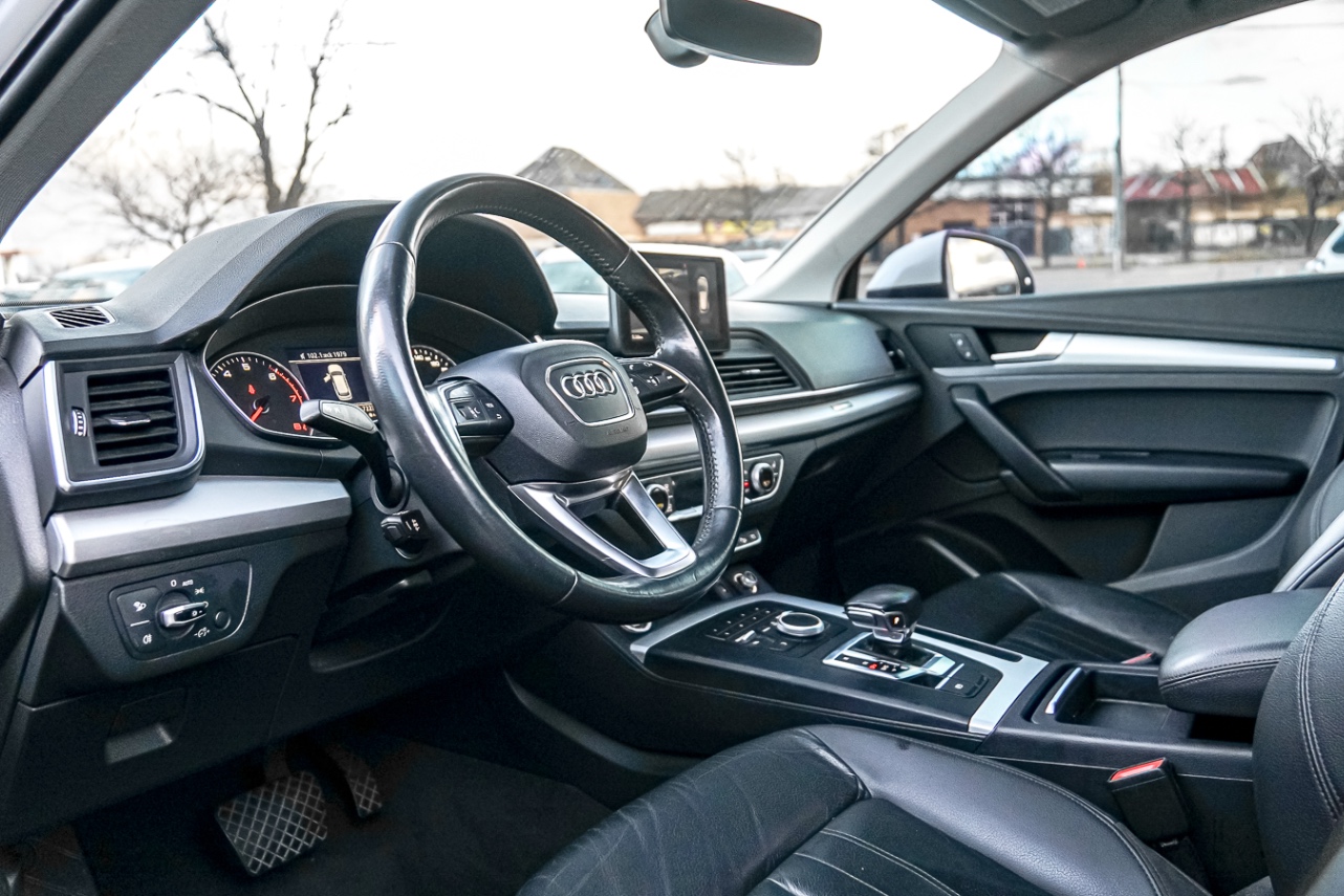 /ontarioqualitymotorsetobicoke/2018-Audi-Q5-3729090833132167.jpg
