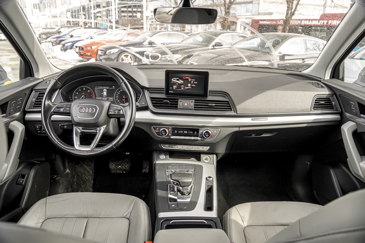 /ontarioqualitymotorsetobicoke/2018-Audi-Q5-78397133820191.jpg