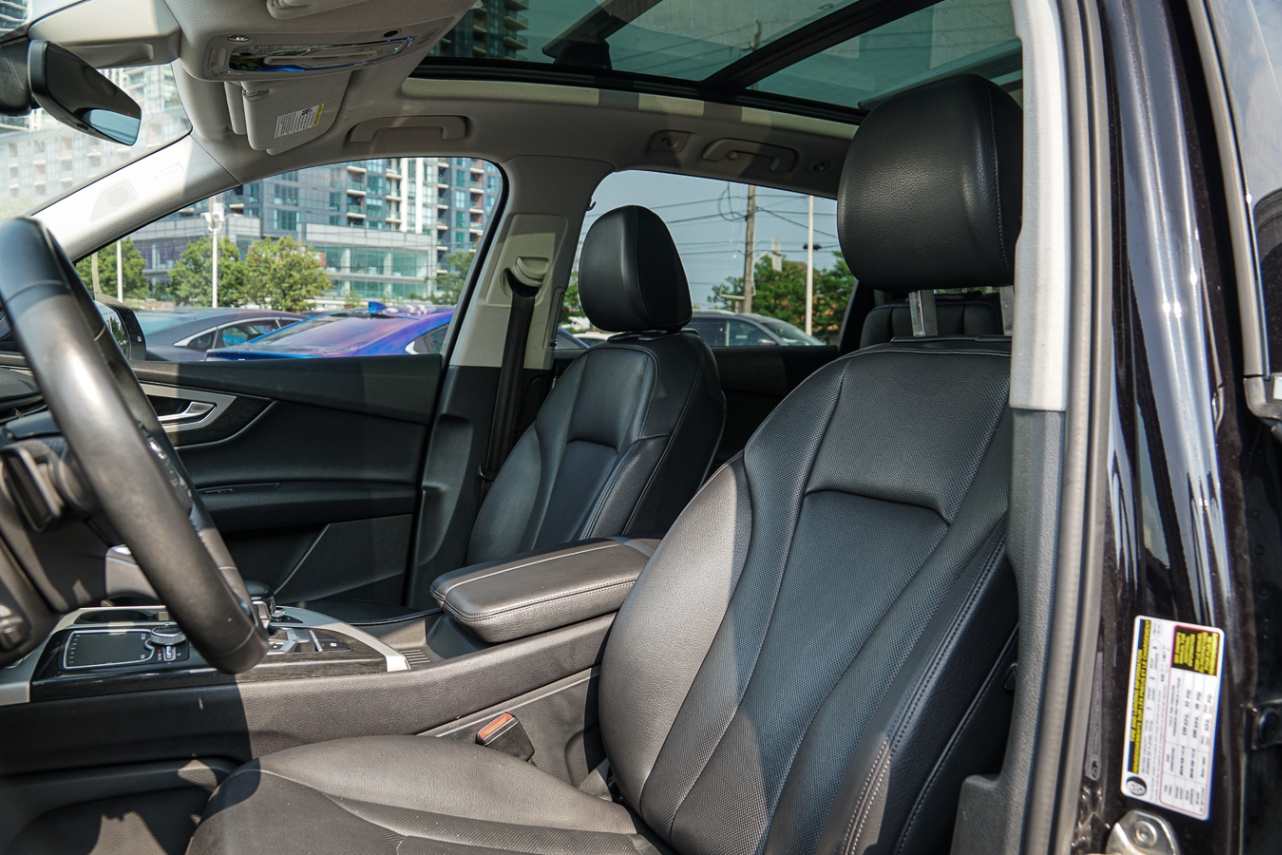 /ontarioqualitymotorsetobicoke/2018-Audi-Q7-015315078923334946.jpg