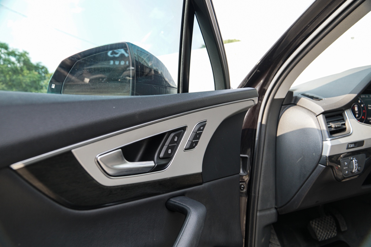 /ontarioqualitymotorsetobicoke/2018-Audi-Q7-8305993747172189.jpg