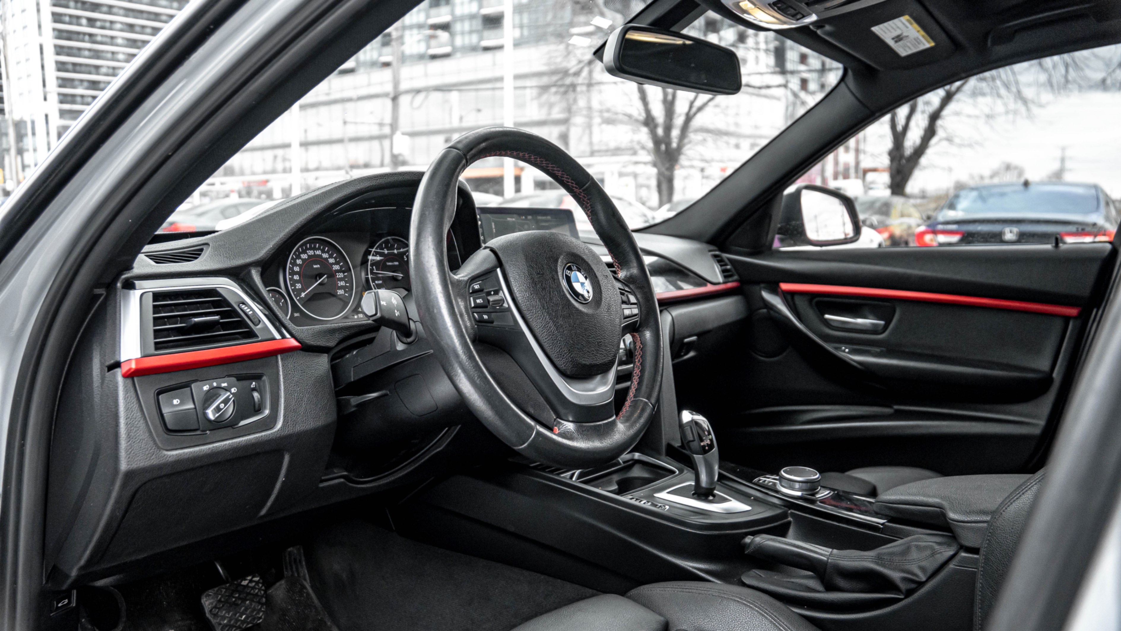 /ontarioqualitymotorsetobicoke/2018-BMW-3Series-15128912928557137.jpg
