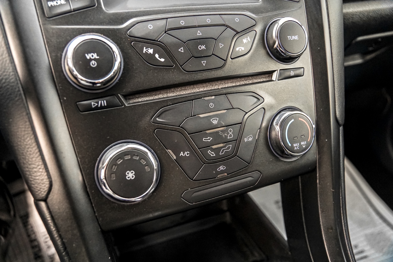 /ontarioqualitymotorsetobicoke/2018-Ford-Fusion-5121474036576308.jpg