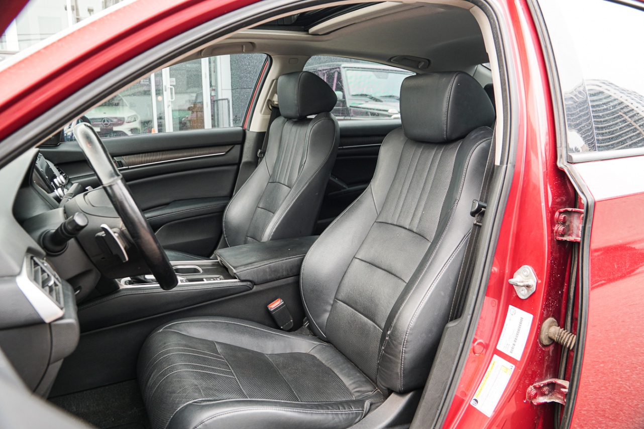 /ontarioqualitymotorsetobicoke/2018-Honda-Accord-3930804013433946.jpg