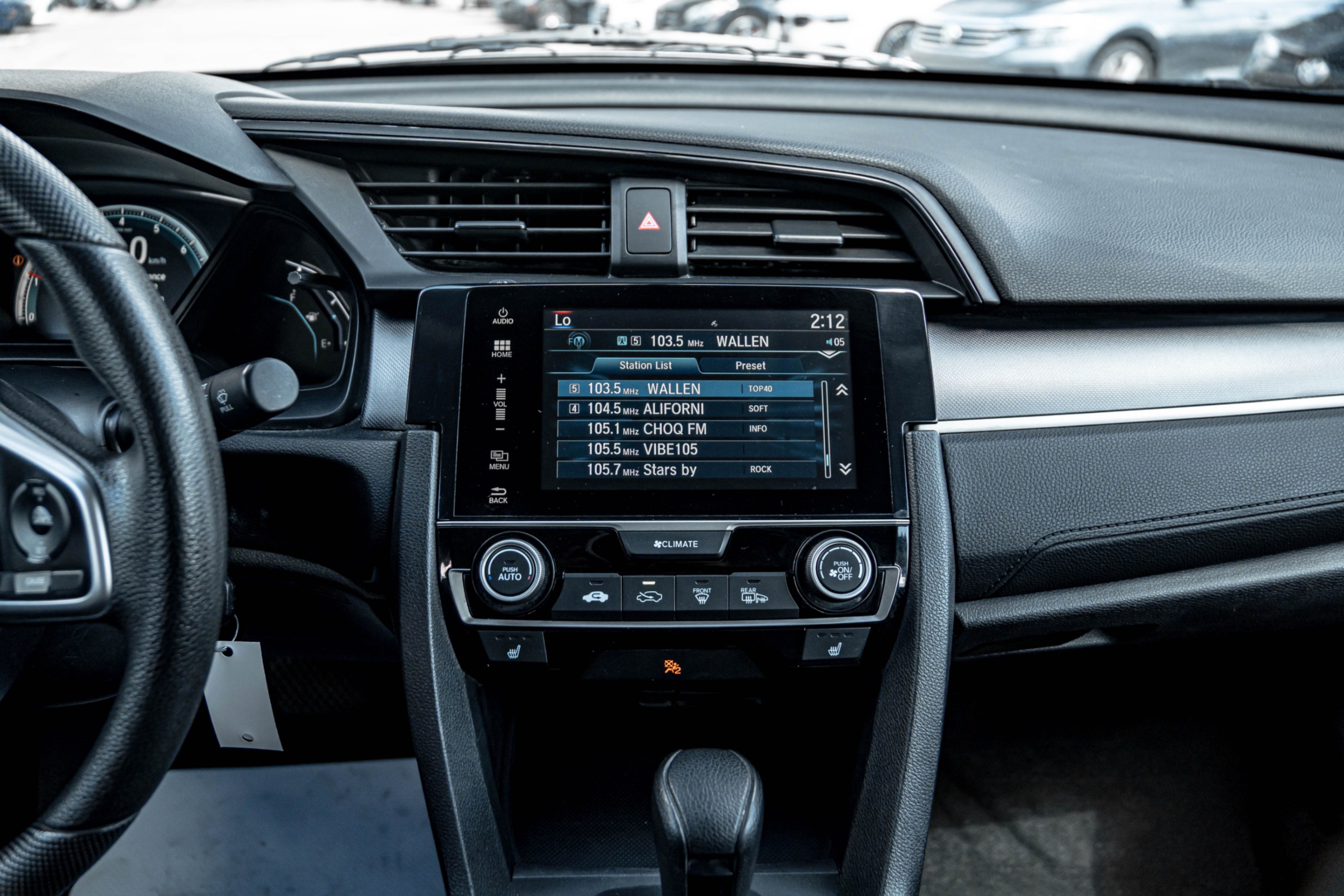 /ontarioqualitymotorsetobicoke/2018-Honda-Civic-01297231437545232.jpg