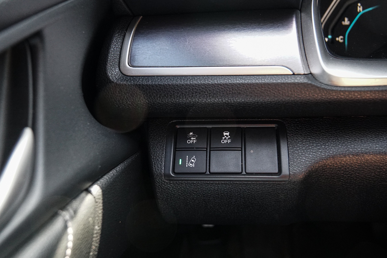 /ontarioqualitymotorsetobicoke/2018-Honda-Civic-30410492198564665.jpg