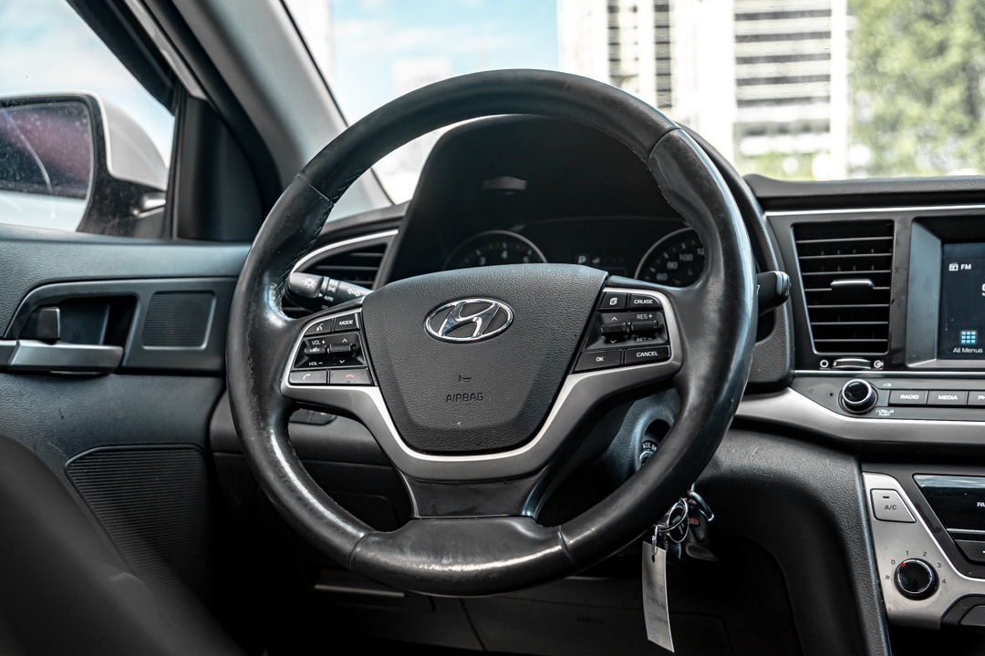 /ontarioqualitymotorsetobicoke/2018-Hyundai-Elantra-10536745942340664.jpg