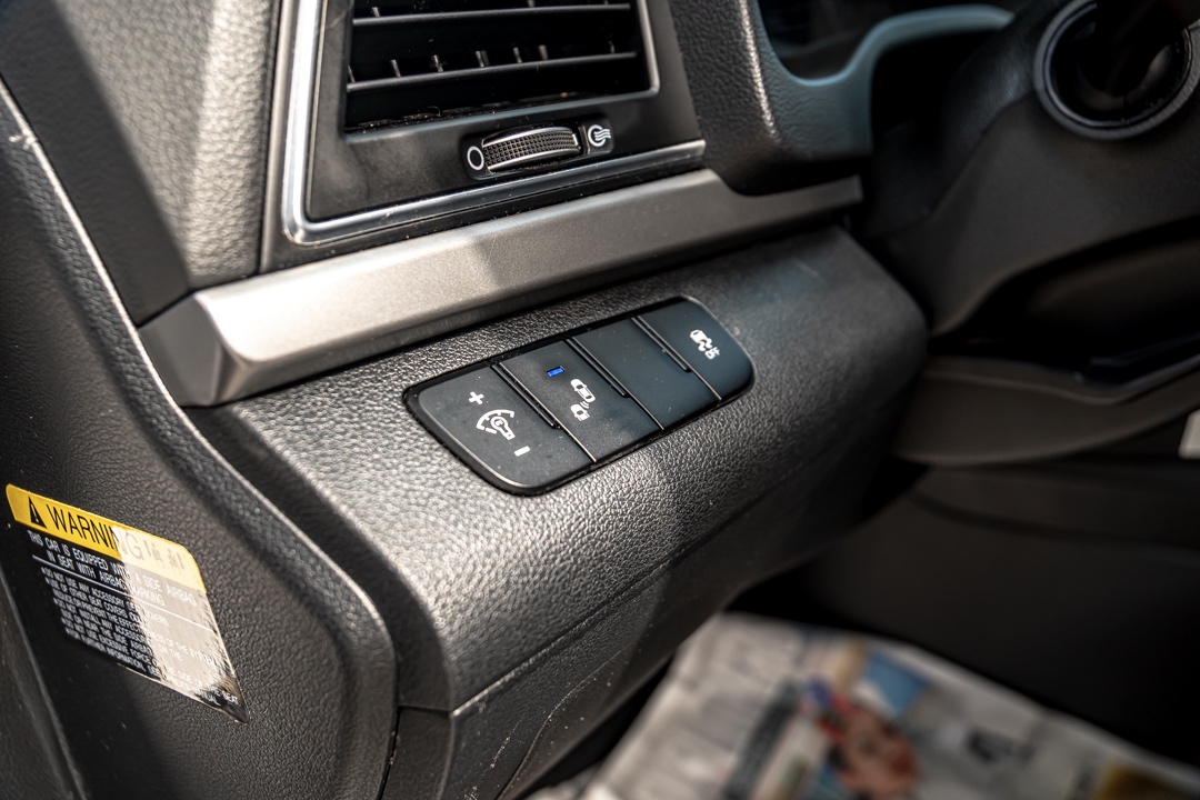 /ontarioqualitymotorsetobicoke/2018-Hyundai-Elantra-6375925851853244.jpg