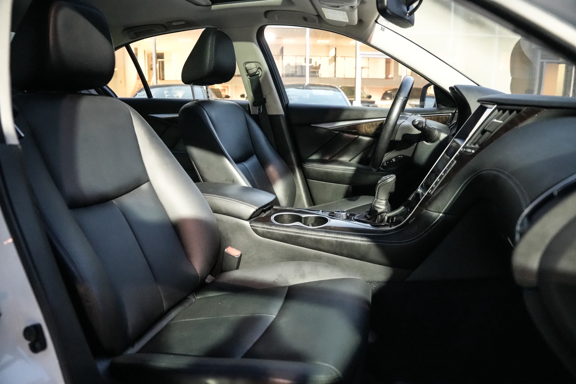 /ontarioqualitymotorsetobicoke/2018-Infiniti-Q50-07425313186804638.jpg