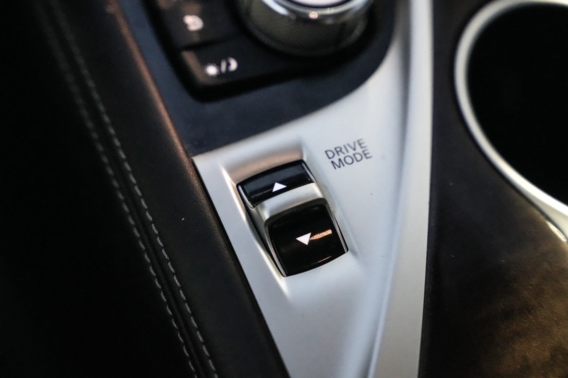 /ontarioqualitymotorsetobicoke/2018-Infiniti-Q50-2075707574675587.jpg