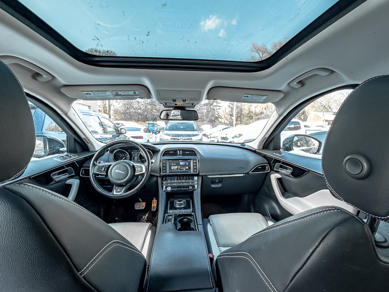 /ontarioqualitymotorsetobicoke/2018-Jaguar-F-PACE-6323489553215058.jpg