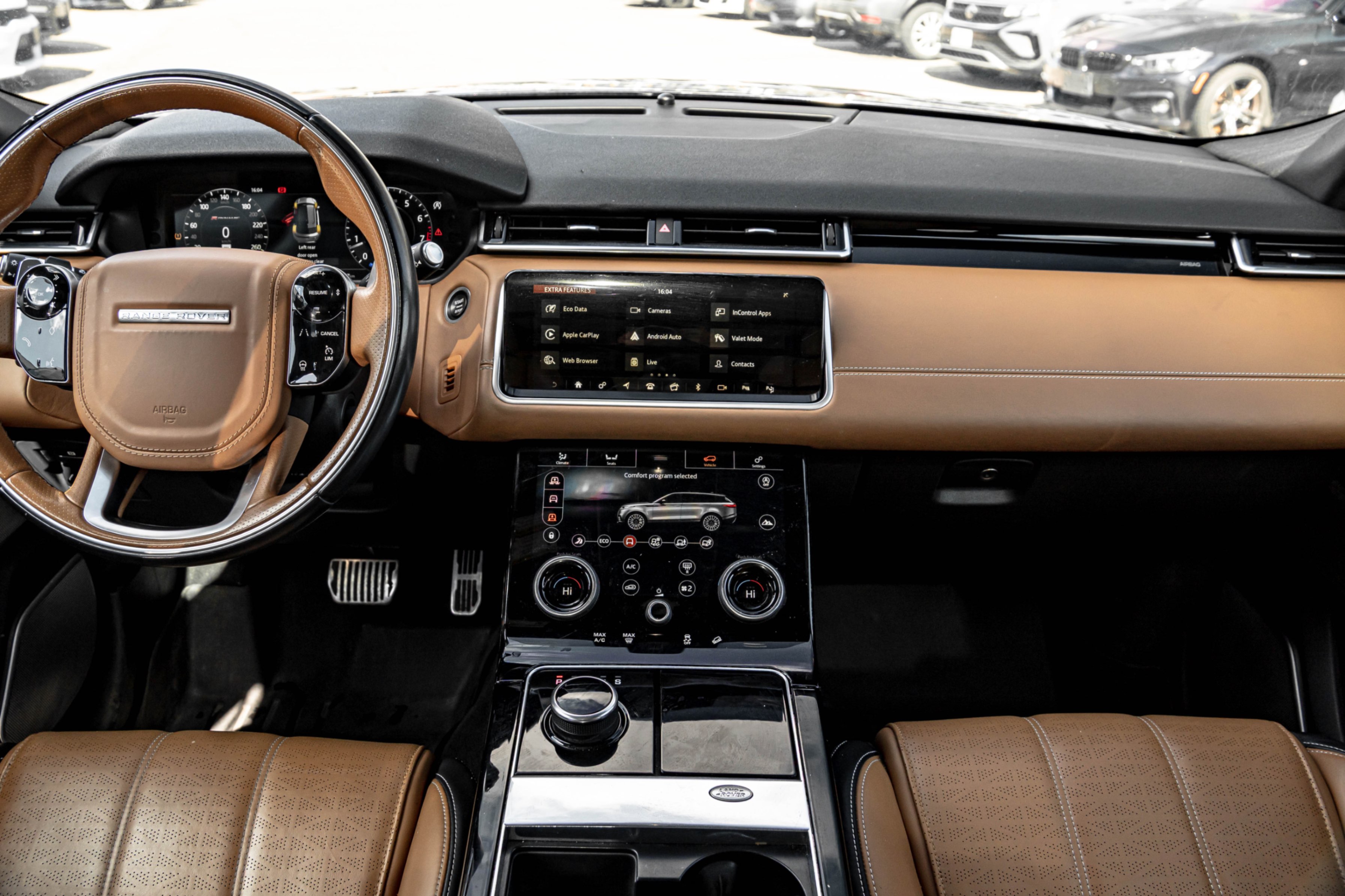 /ontarioqualitymotorsetobicoke/2018-LandRover-RangeRover-17427216057160244.jpg