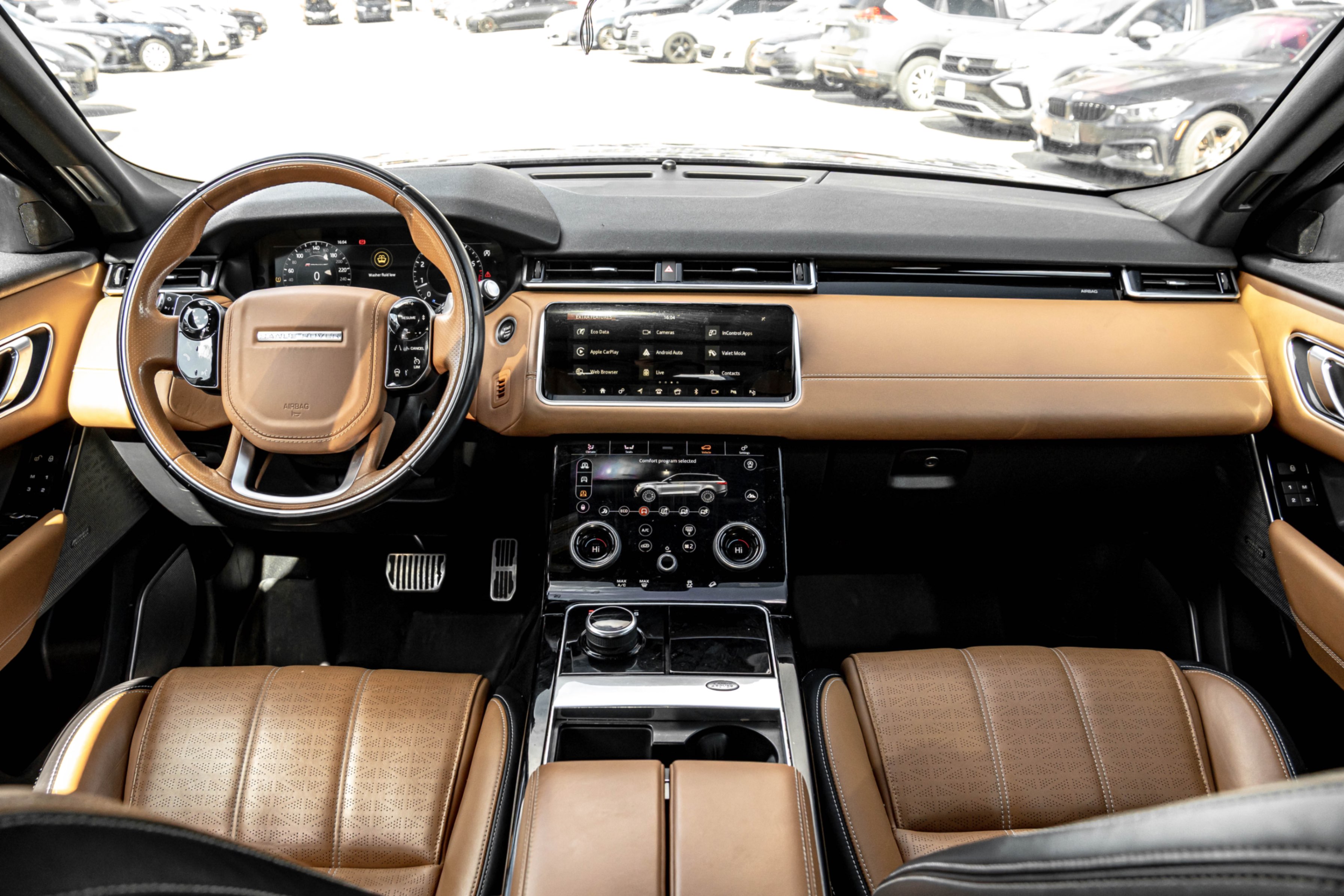 /ontarioqualitymotorsetobicoke/2018-LandRover-RangeRover-29849732825707176.jpg