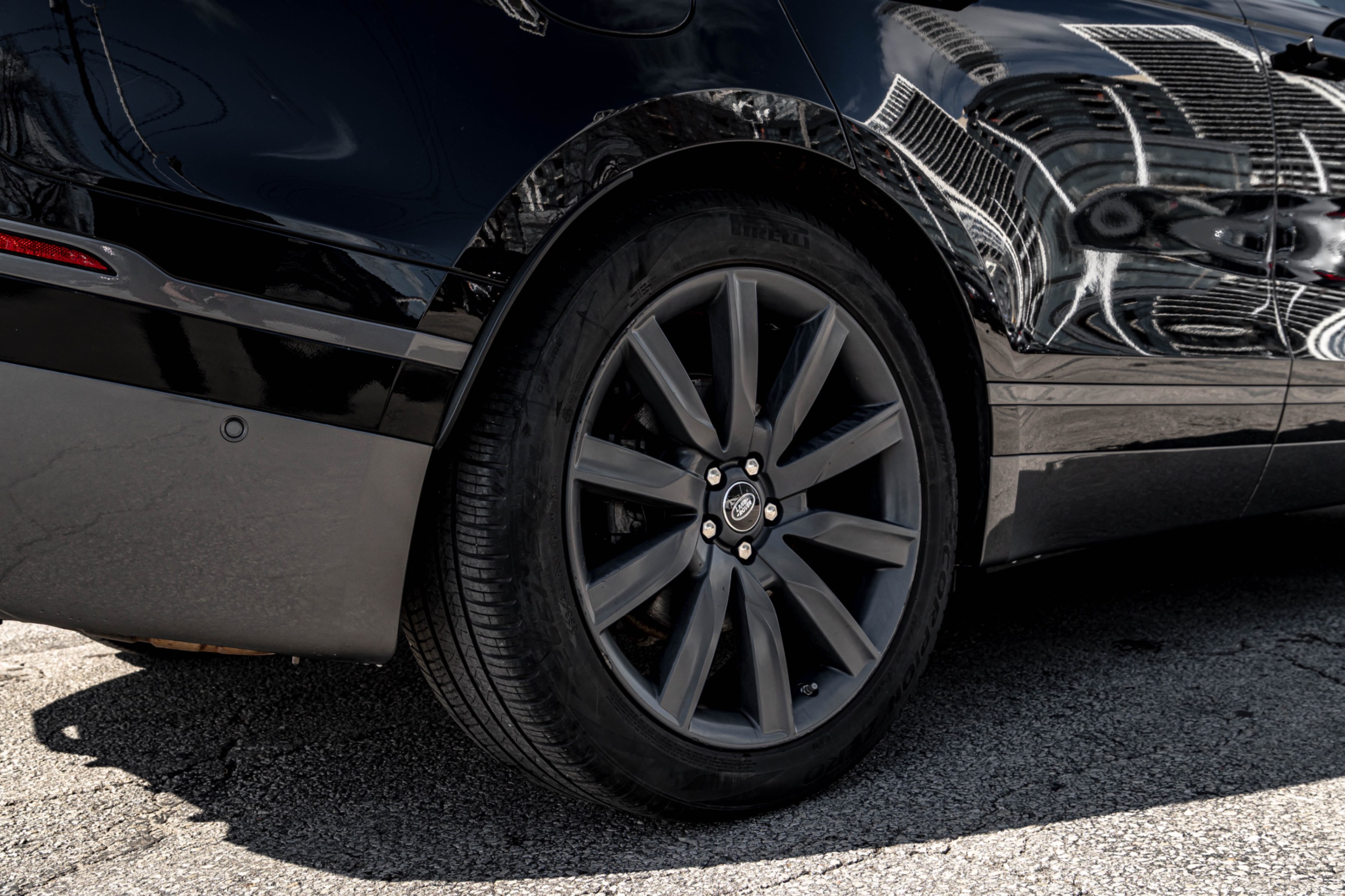 /ontarioqualitymotorsetobicoke/2018-LandRover-RangeRover-40679172805544317.jpg