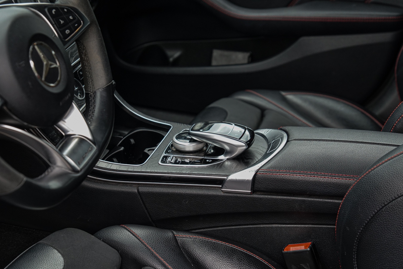 /ontarioqualitymotorsetobicoke/2018-Mercedes-Benz-C-Class-15324819144614255.jpg