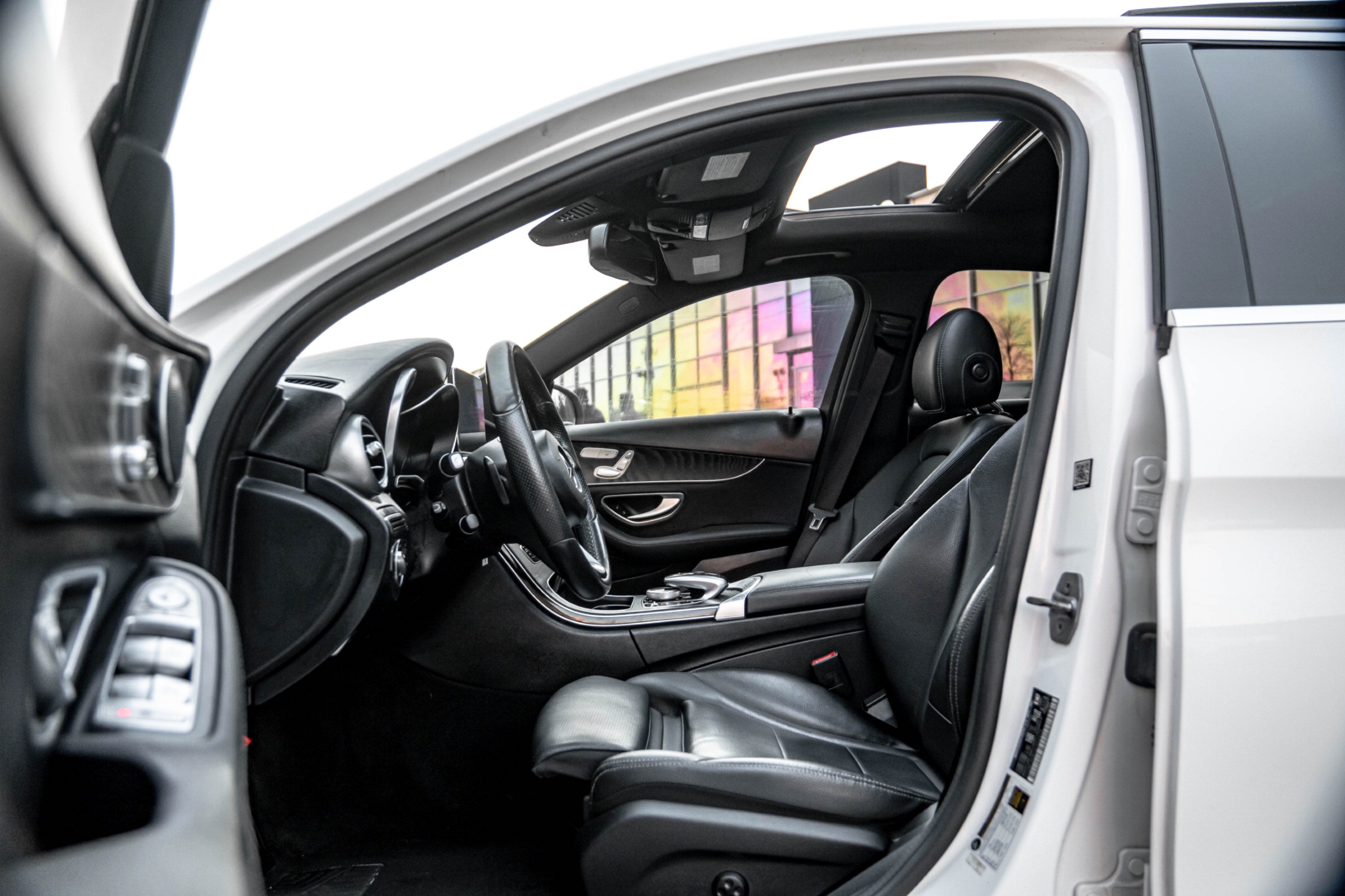 /ontarioqualitymotorsetobicoke/2018-Mercedes-Benz-C-Class-30012401700447144.jpg