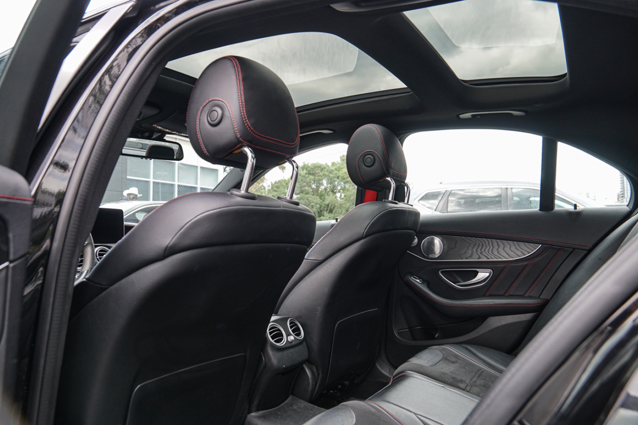 /ontarioqualitymotorsetobicoke/2018-Mercedes-Benz-C-Class-6075934107043093.jpg