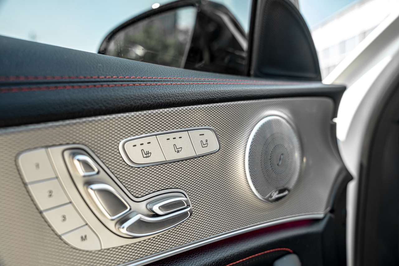 /ontarioqualitymotorsetobicoke/2018-Mercedes-Benz-E-Class-9022705280637122.jpg