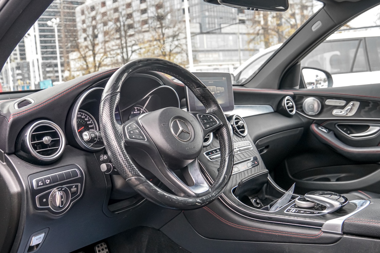 /ontarioqualitymotorsetobicoke/2018-Mercedes-Benz-GLC-class-9314594468071244.jpg