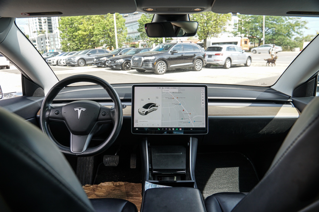 /ontarioqualitymotorsetobicoke/2018-Tesla-Model3-31738986871845065.jpg
