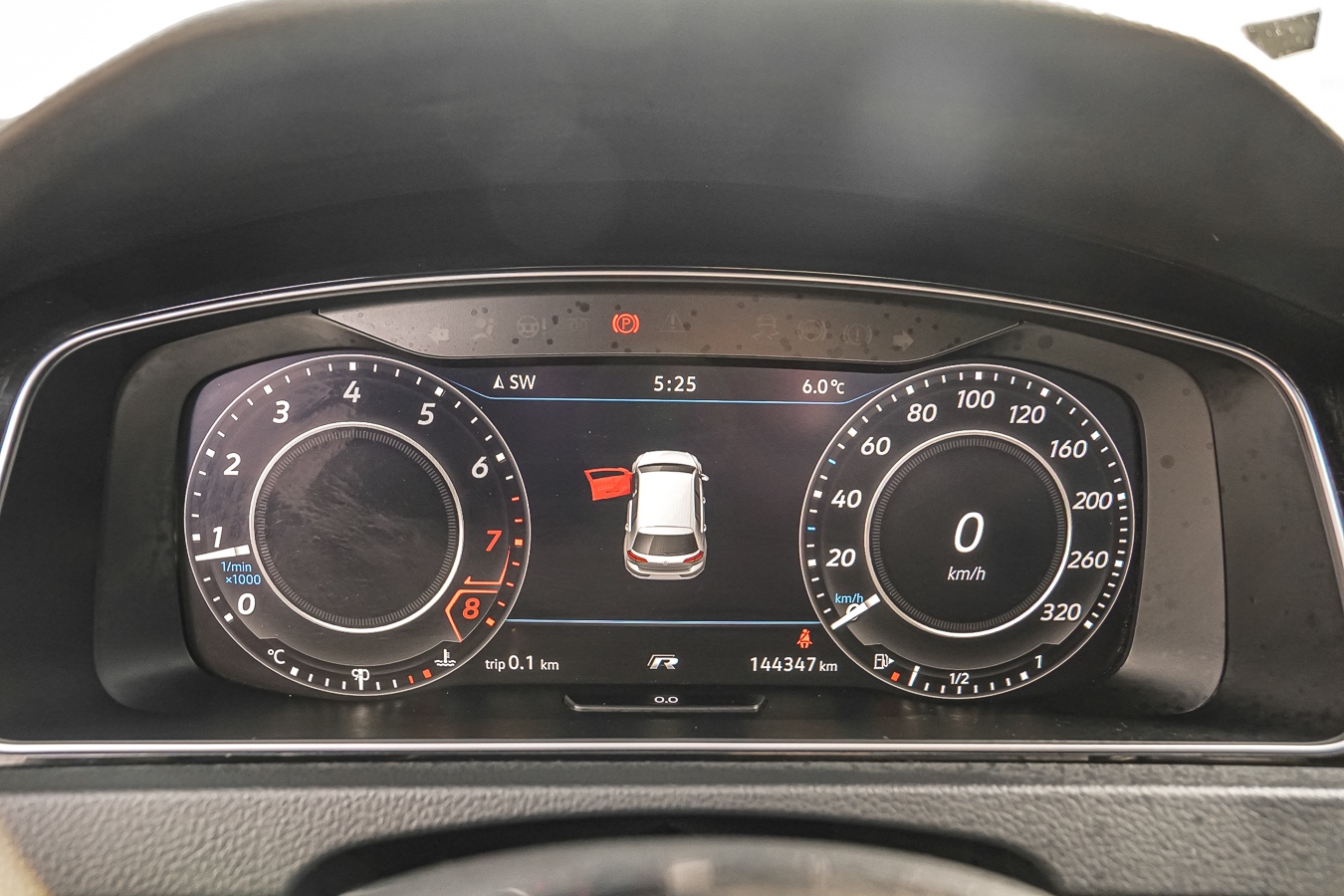 /ontarioqualitymotorsetobicoke/2018-Volkswagen-GolfR-28078951866257573.jpg