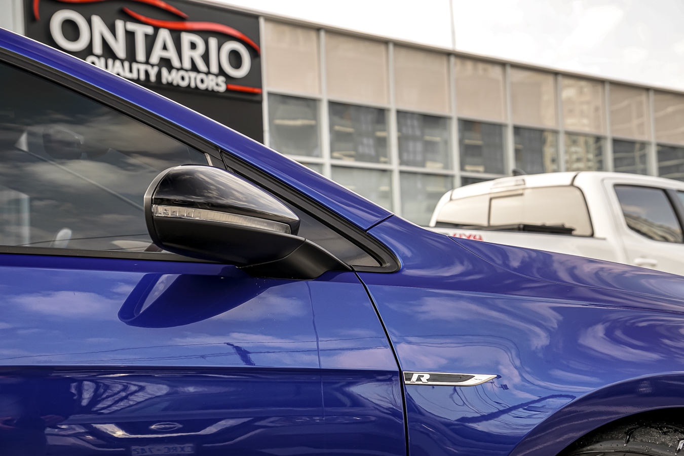 /ontarioqualitymotorsetobicoke/2018-Volkswagen-GolfR-6903587282227786.jpg