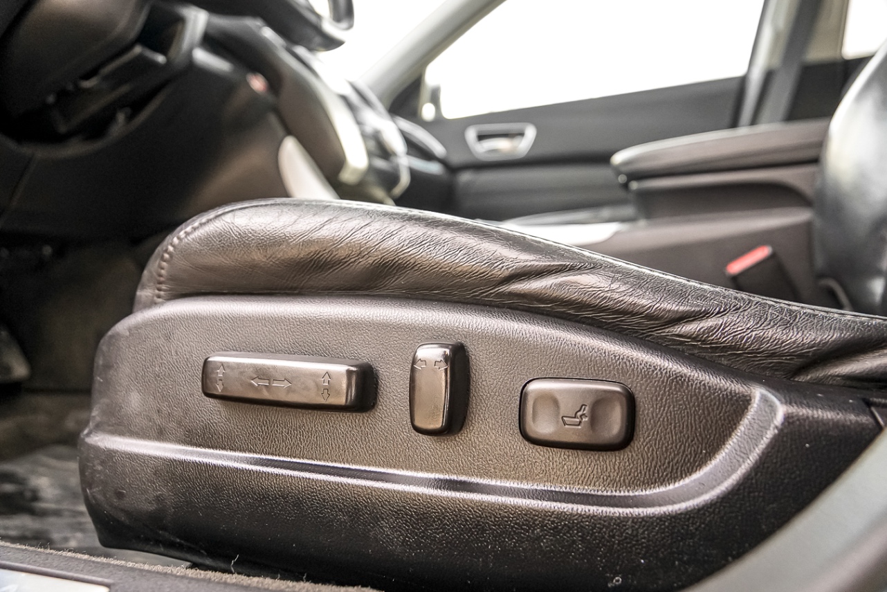 /ontarioqualitymotorsetobicoke/2019-Acura-TLX-7280448115476954.jpg