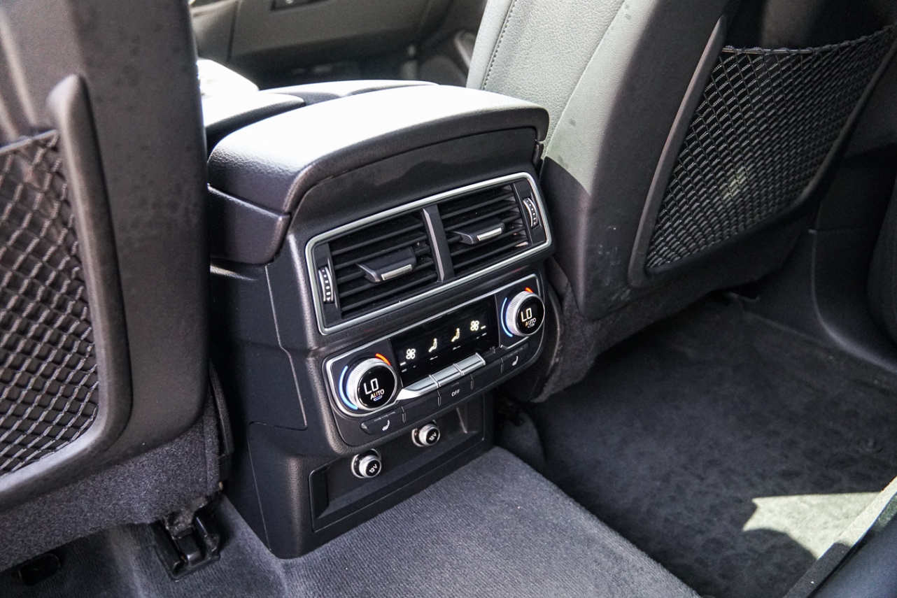 /ontarioqualitymotorsetobicoke/2019-Audi-Q7-19916210700685988.jpg